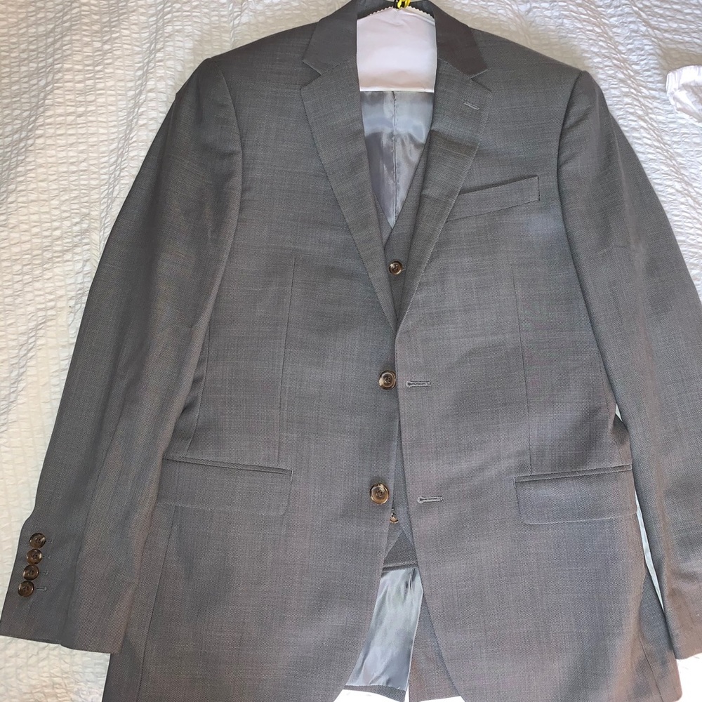 Men’s Ralph Lauren suit